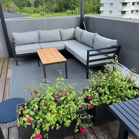 Tiiru Seaview With 50m2 Roof Terrace Parnu